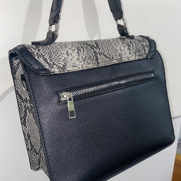 Handbag - Picture 2 of 2